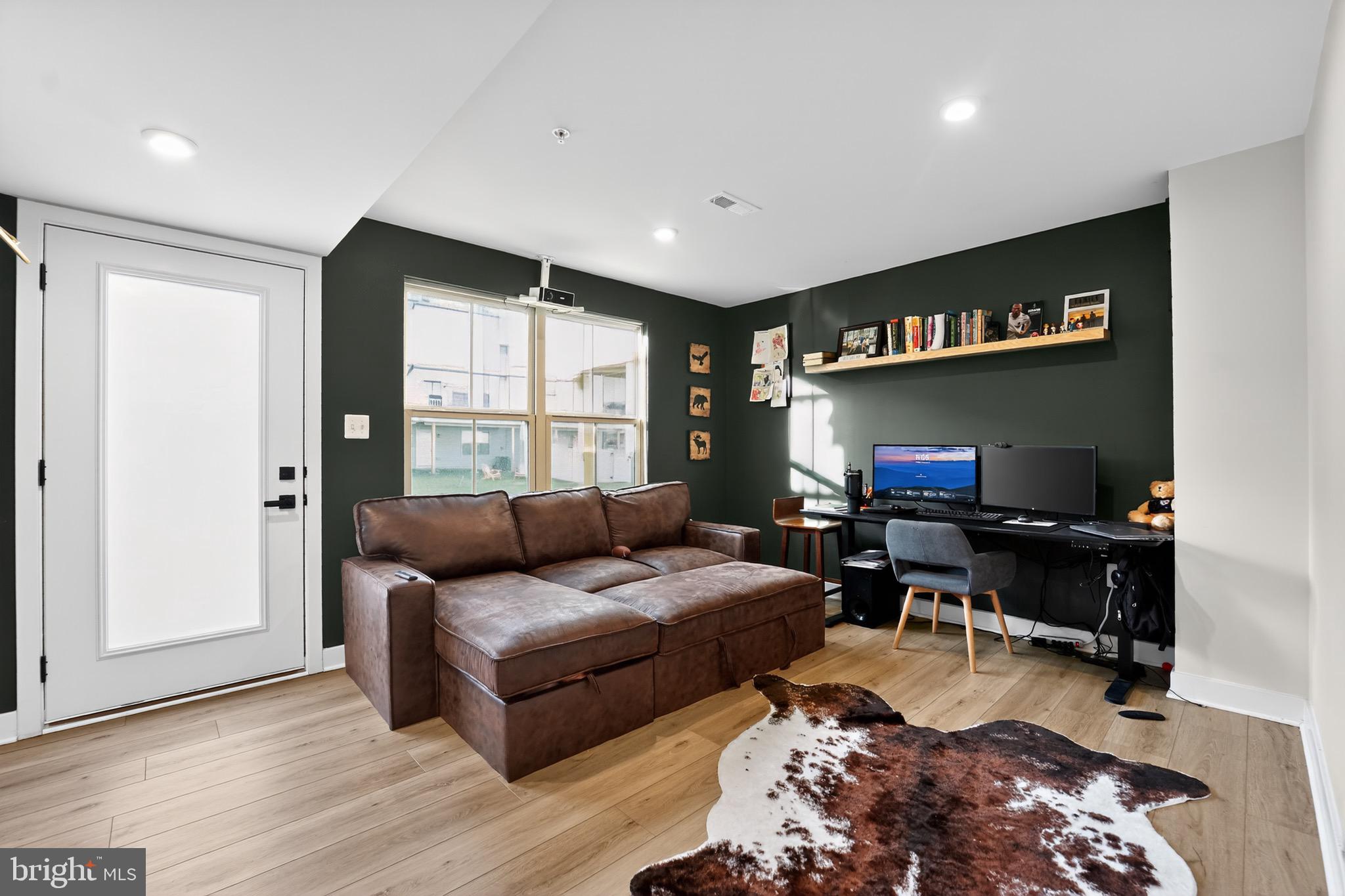 PARKSIDE - Residential