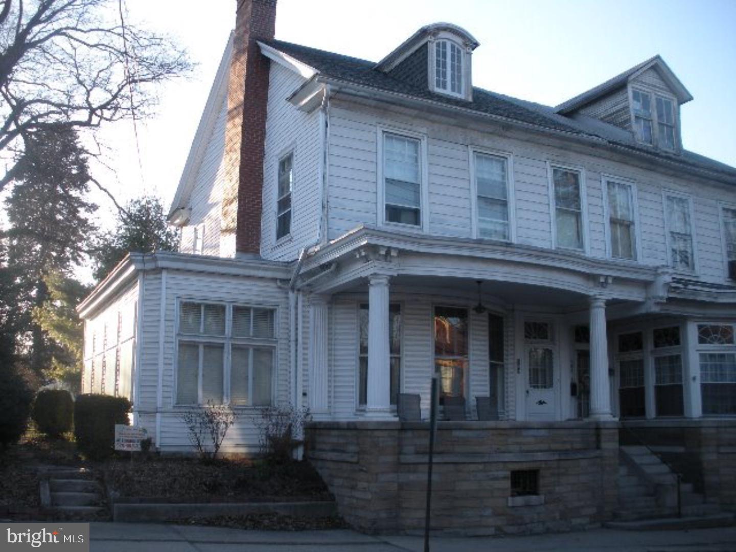 PINE GROVE - Residential