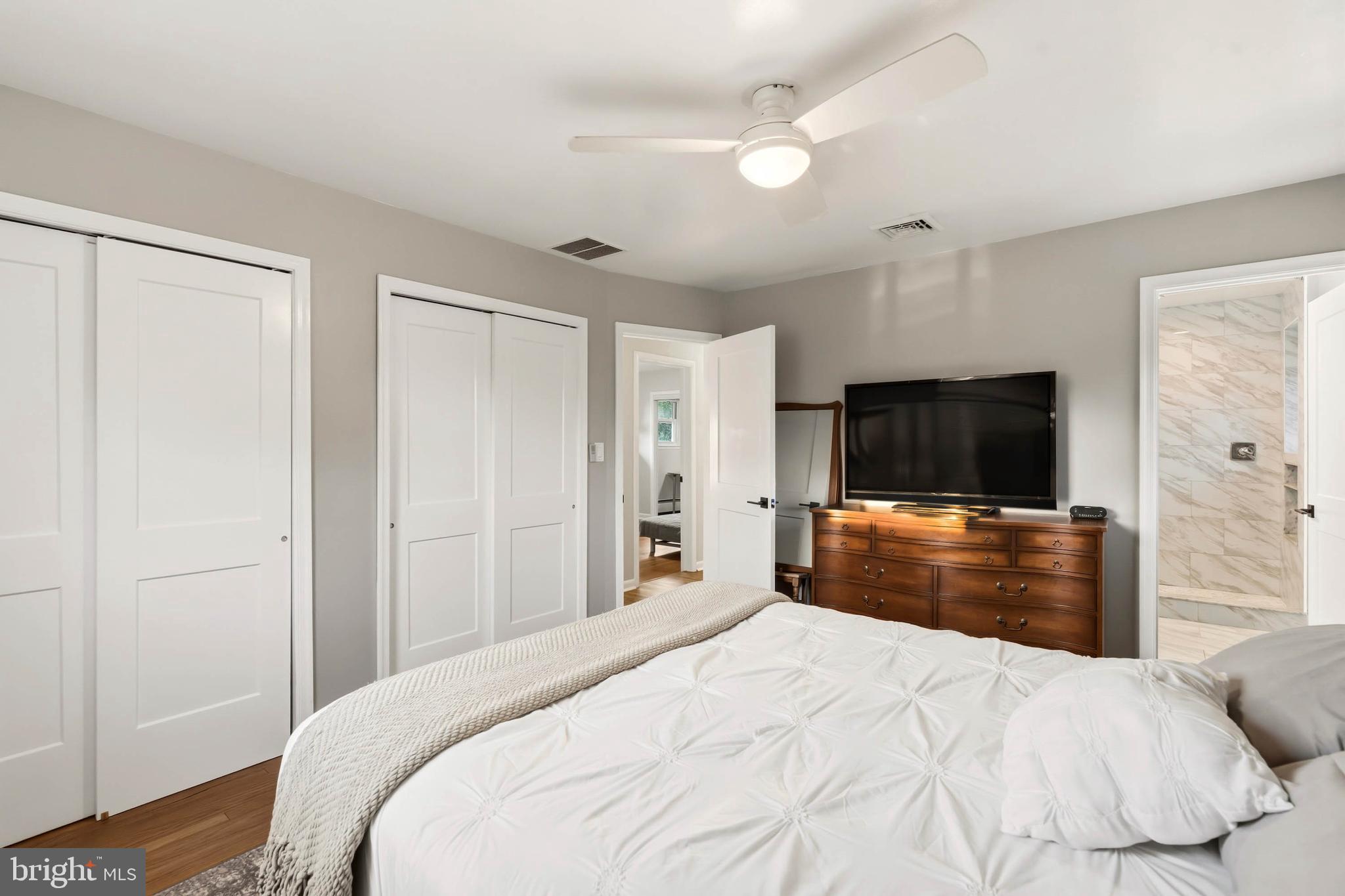 SUNNYBROOK - Residential
