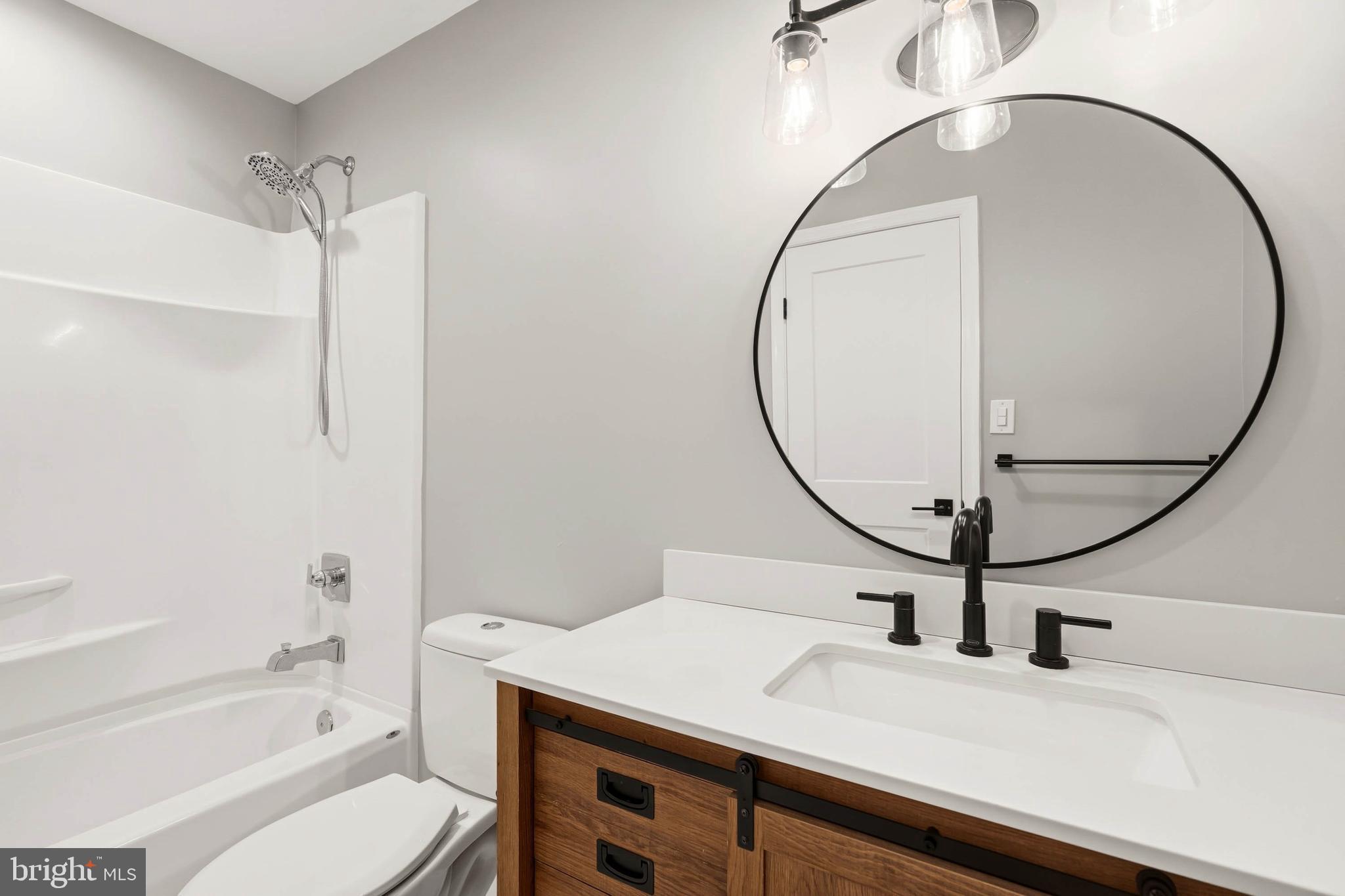 SUNNYBROOK - Residential