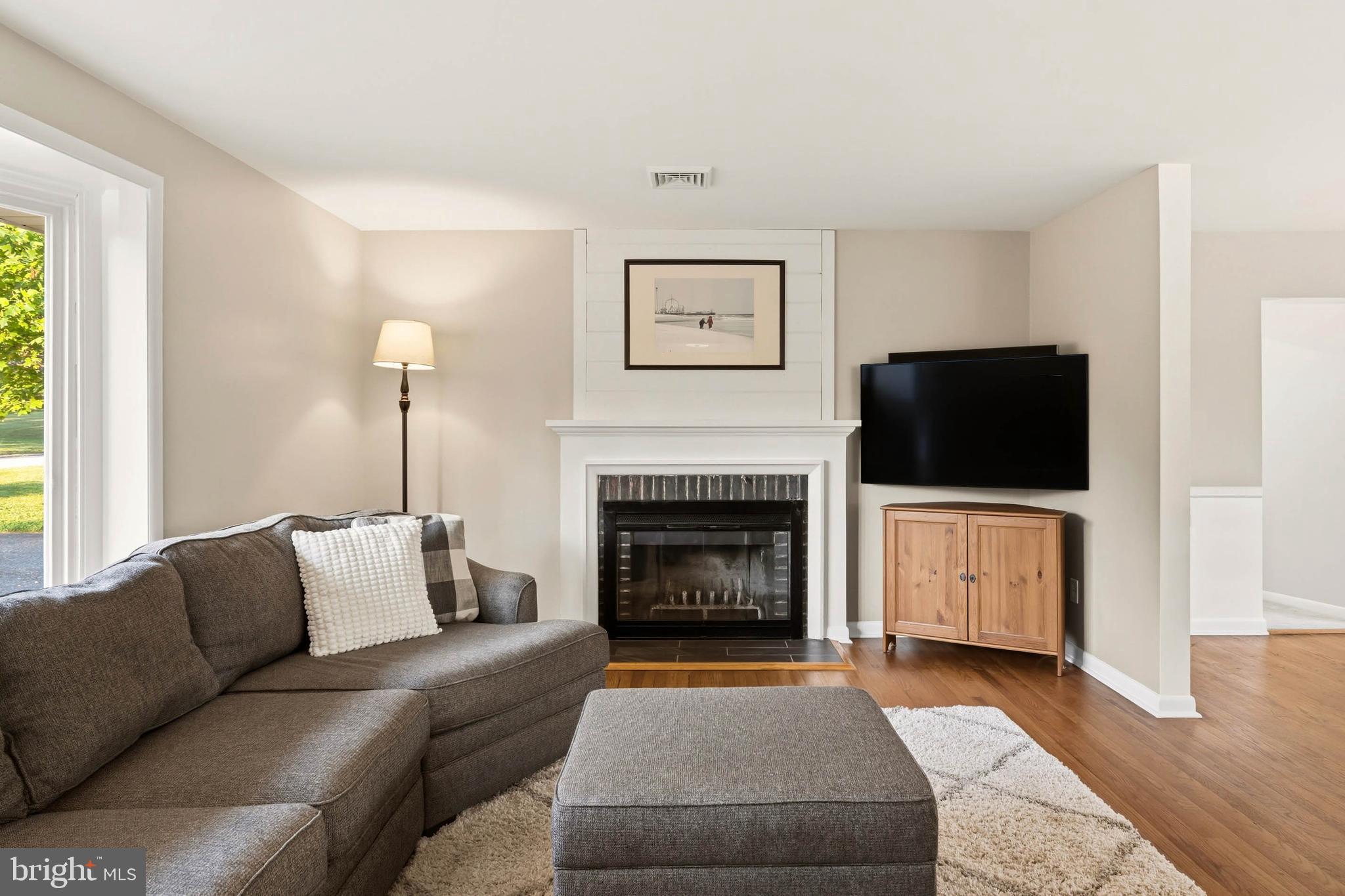 SUNNYBROOK - Residential