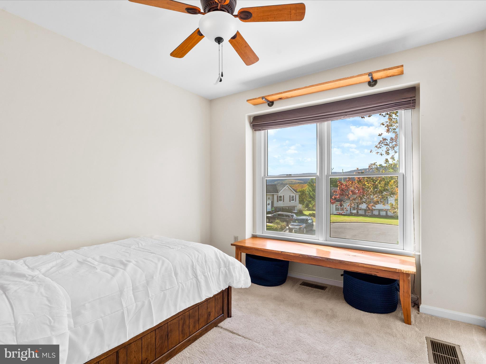 GATEWAY - Residential