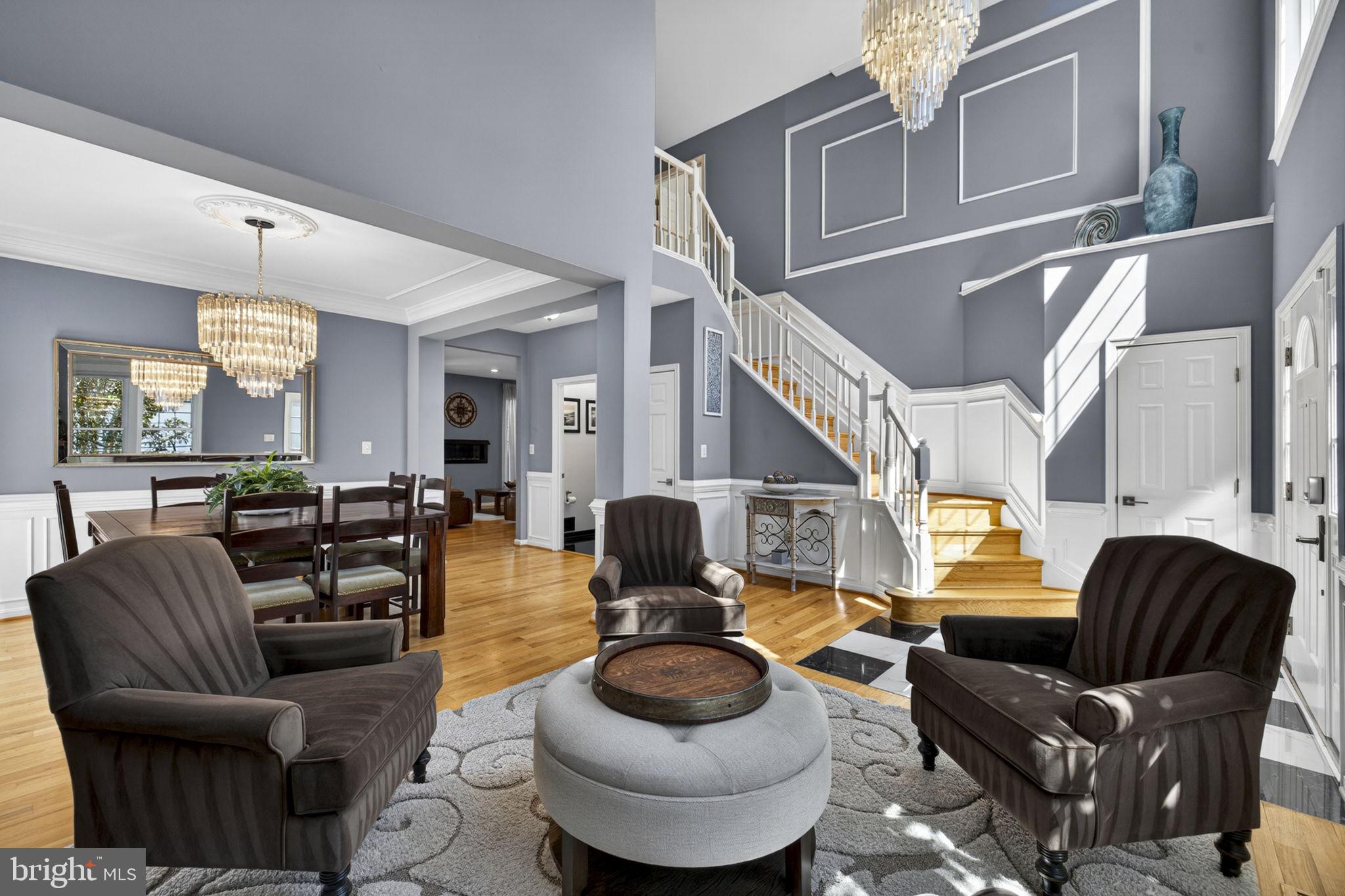 SOUTH RIDING - Residential