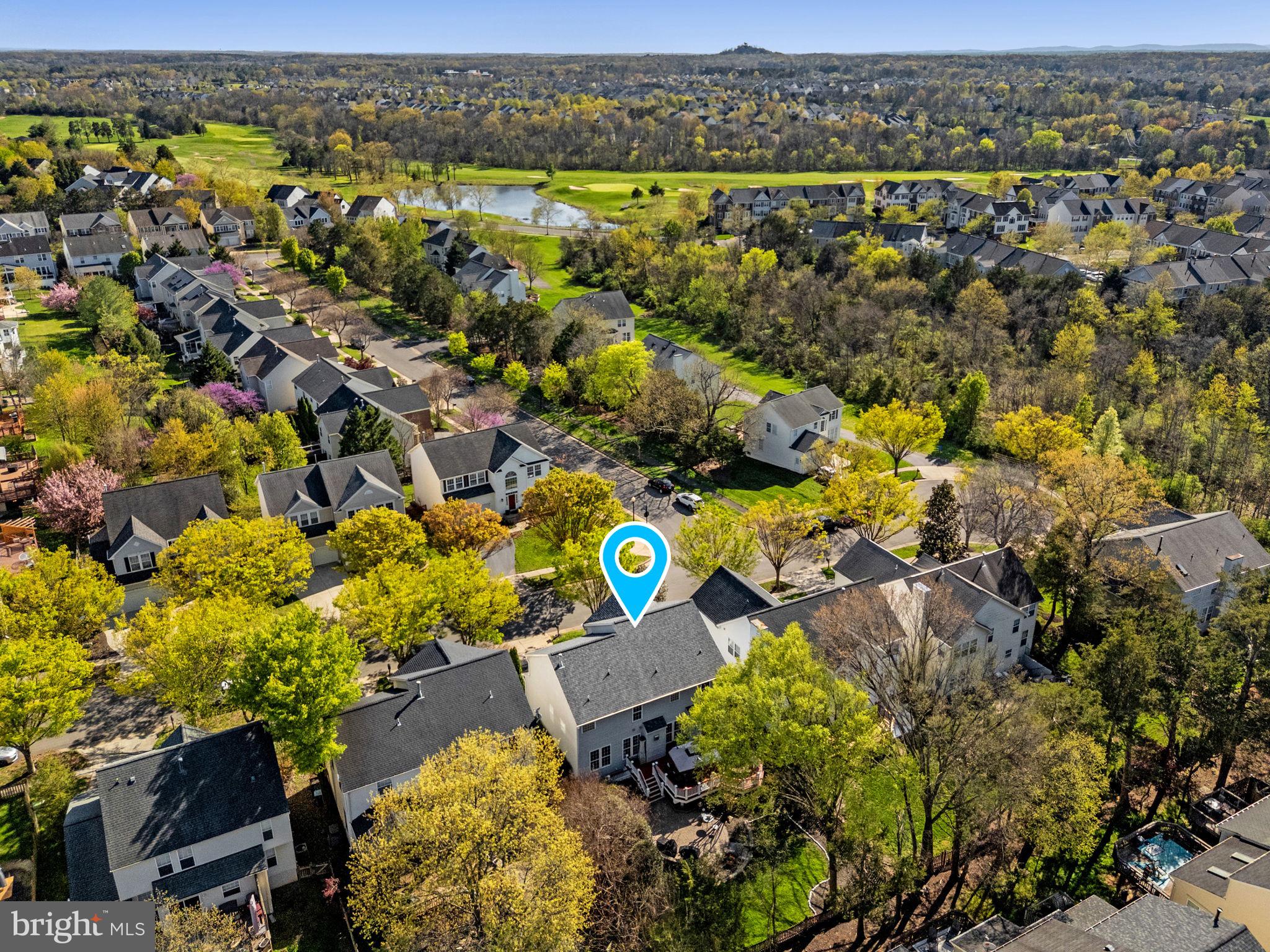 SOUTH RIDING - Residential