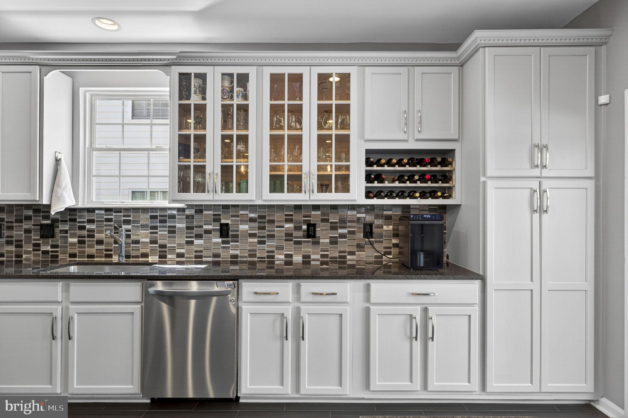 SOUTH RIDING - Residential