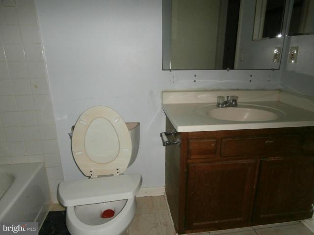 CHURCHILL TOWN SECTOR - Residential