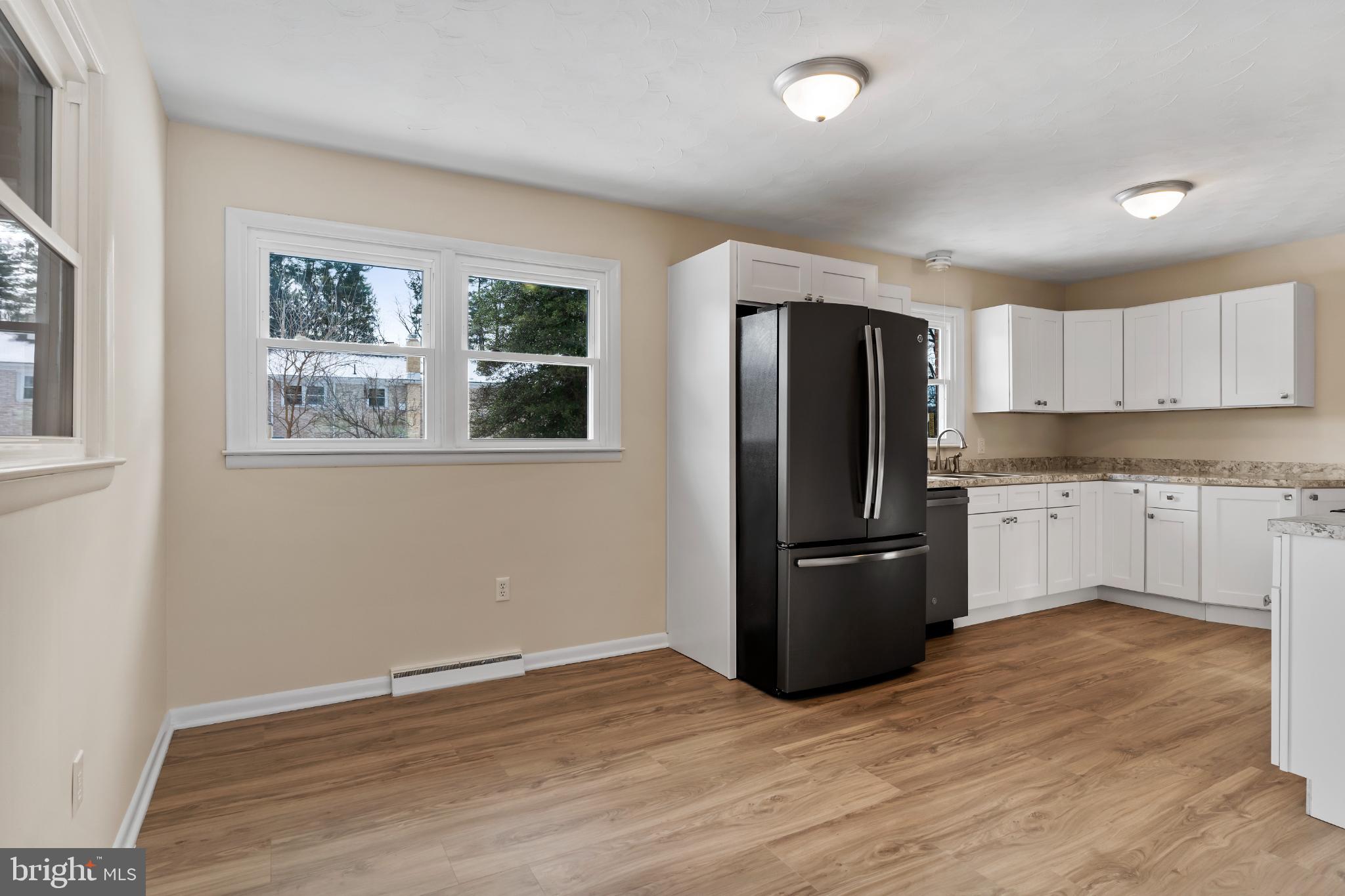 POINT COMFORT - Residential