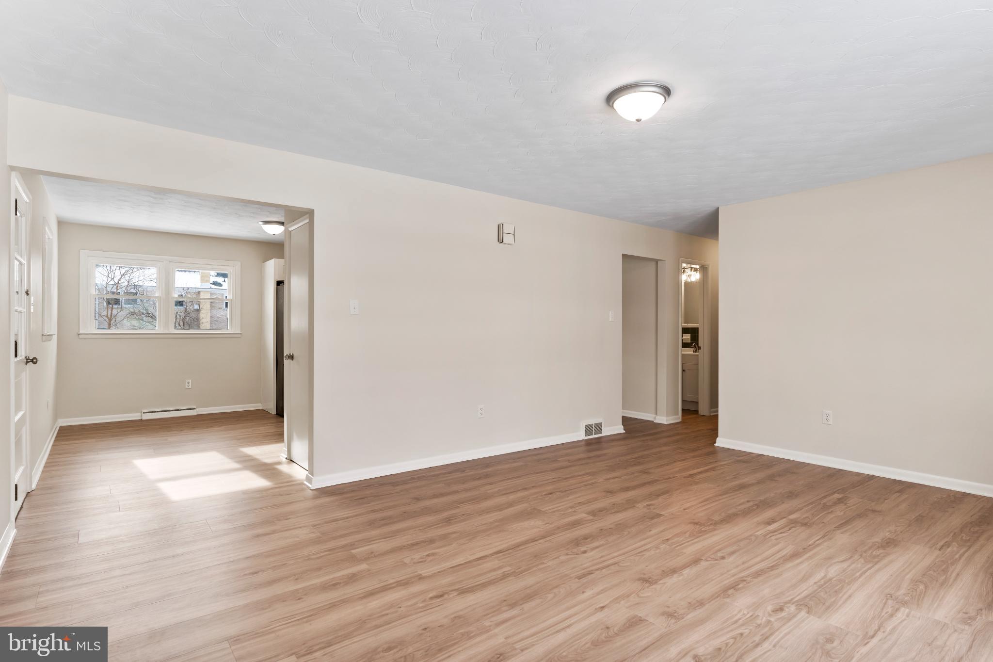 POINT COMFORT - Residential