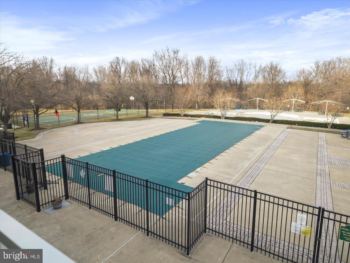 WORMANS MILL - Residential