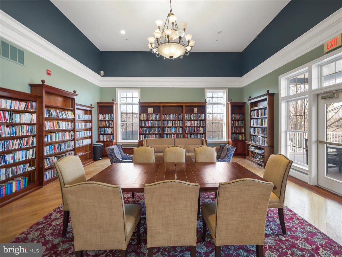 WORMANS MILL - Residential