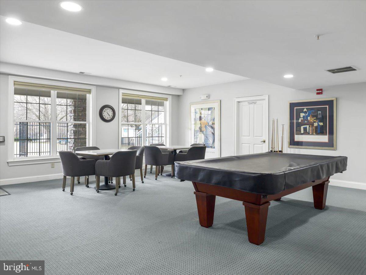 WORMANS MILL - Residential