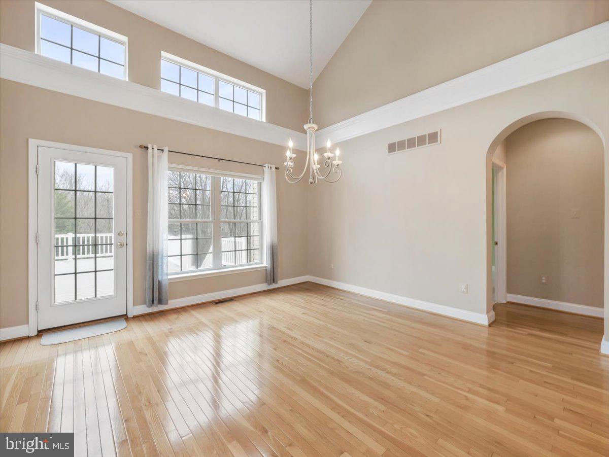 WORMANS MILL - Residential