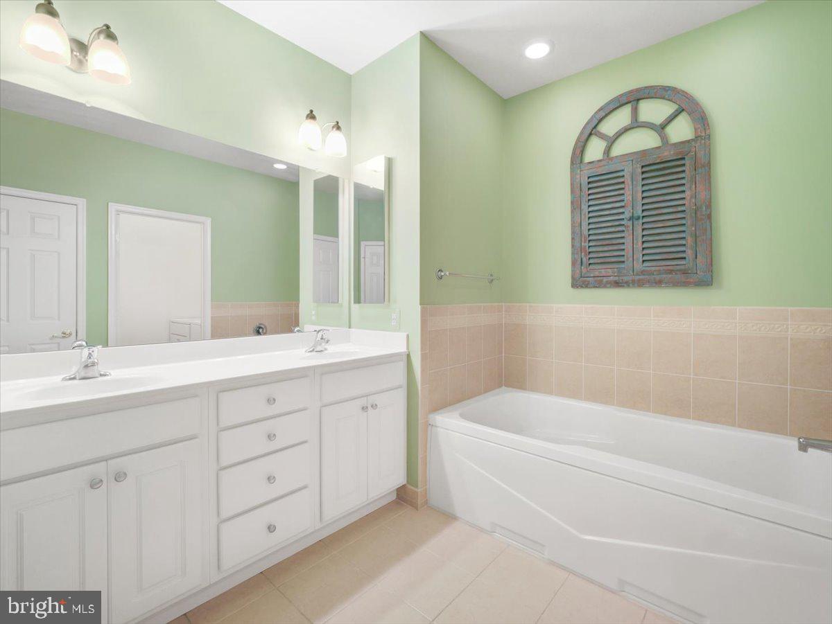 WORMANS MILL - Residential