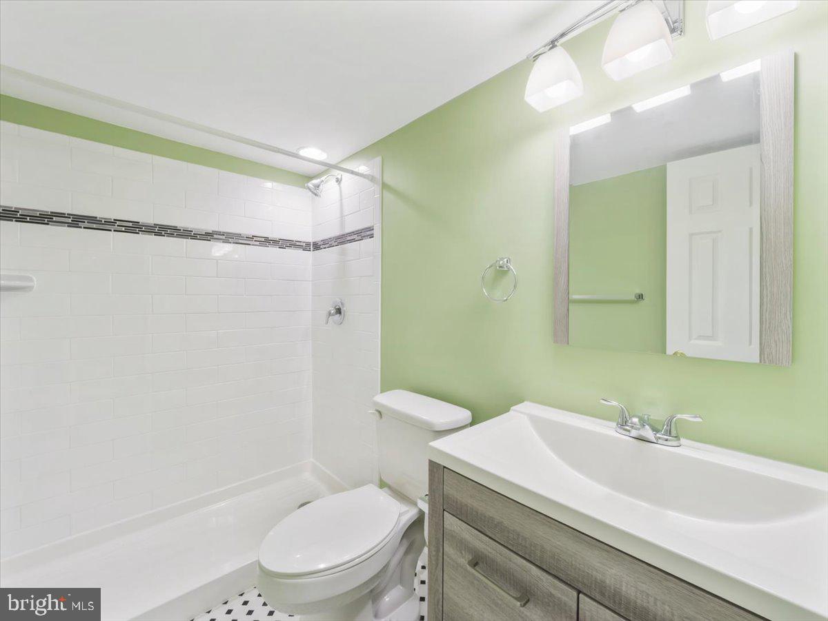 WORMANS MILL - Residential