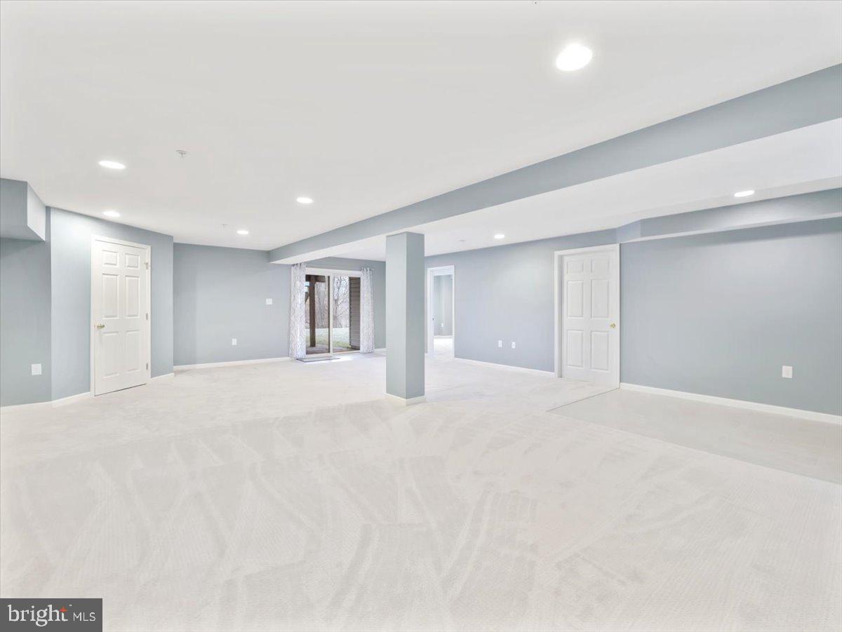 WORMANS MILL - Residential