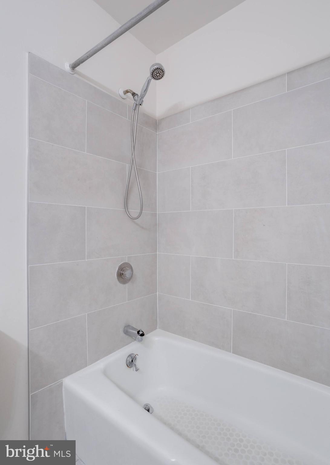 THE VILLAGES CONDO - Residential