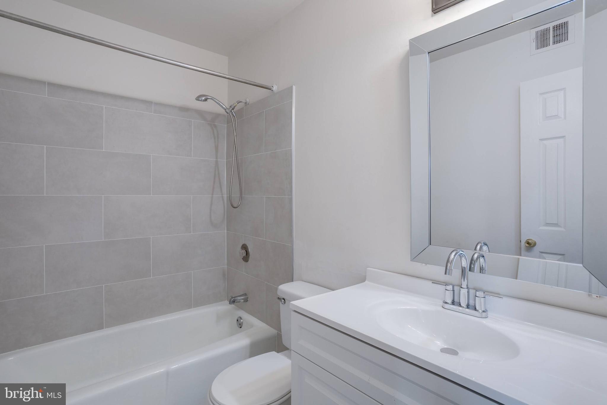 THE VILLAGES CONDO - Residential