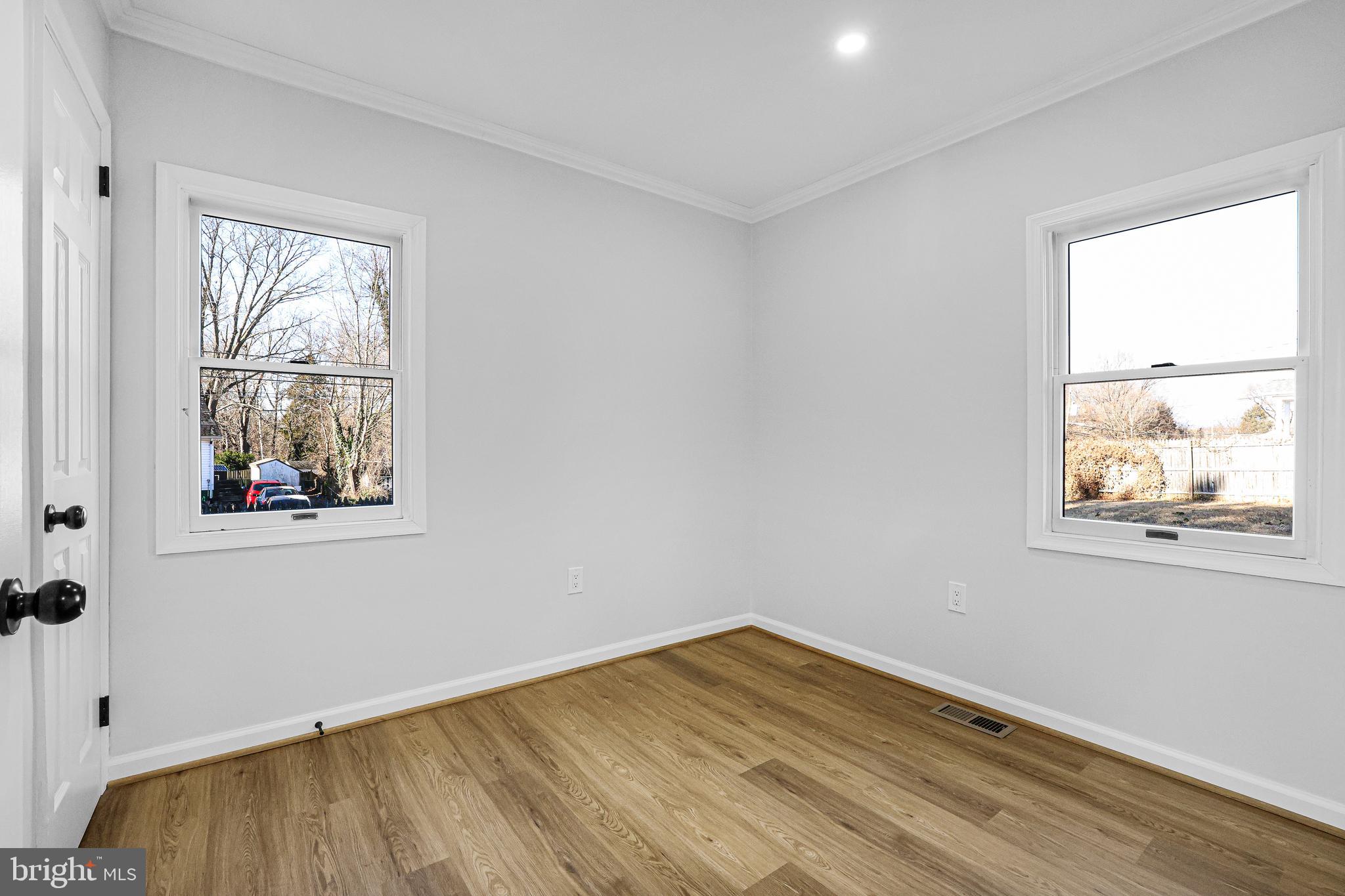 VEIRS MILL VILLAGE - Residential