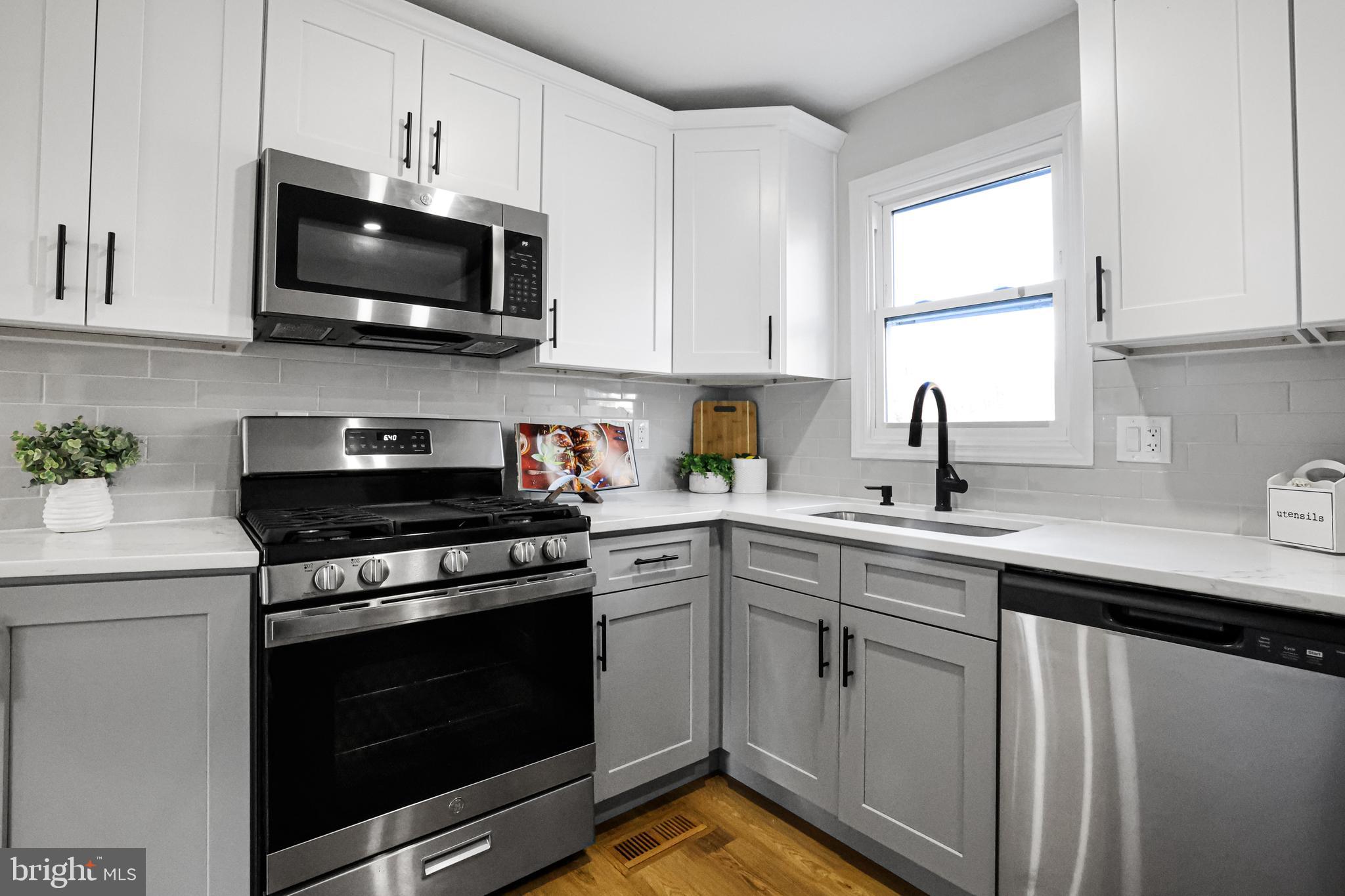 VEIRS MILL VILLAGE - Residential