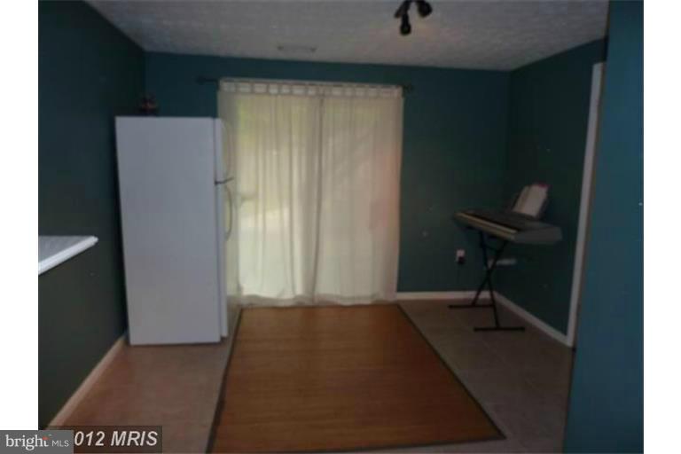 ASPEN PARK - Residential Lease