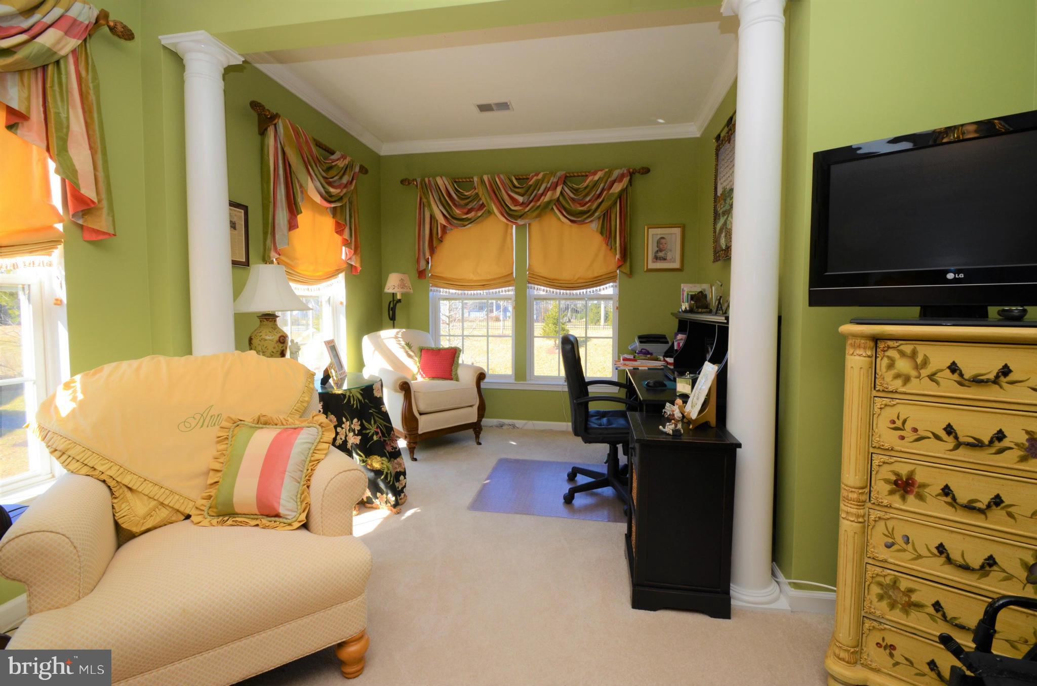 PERRY HALL FARMS - Residential