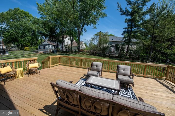 SULLY STATION - Residential