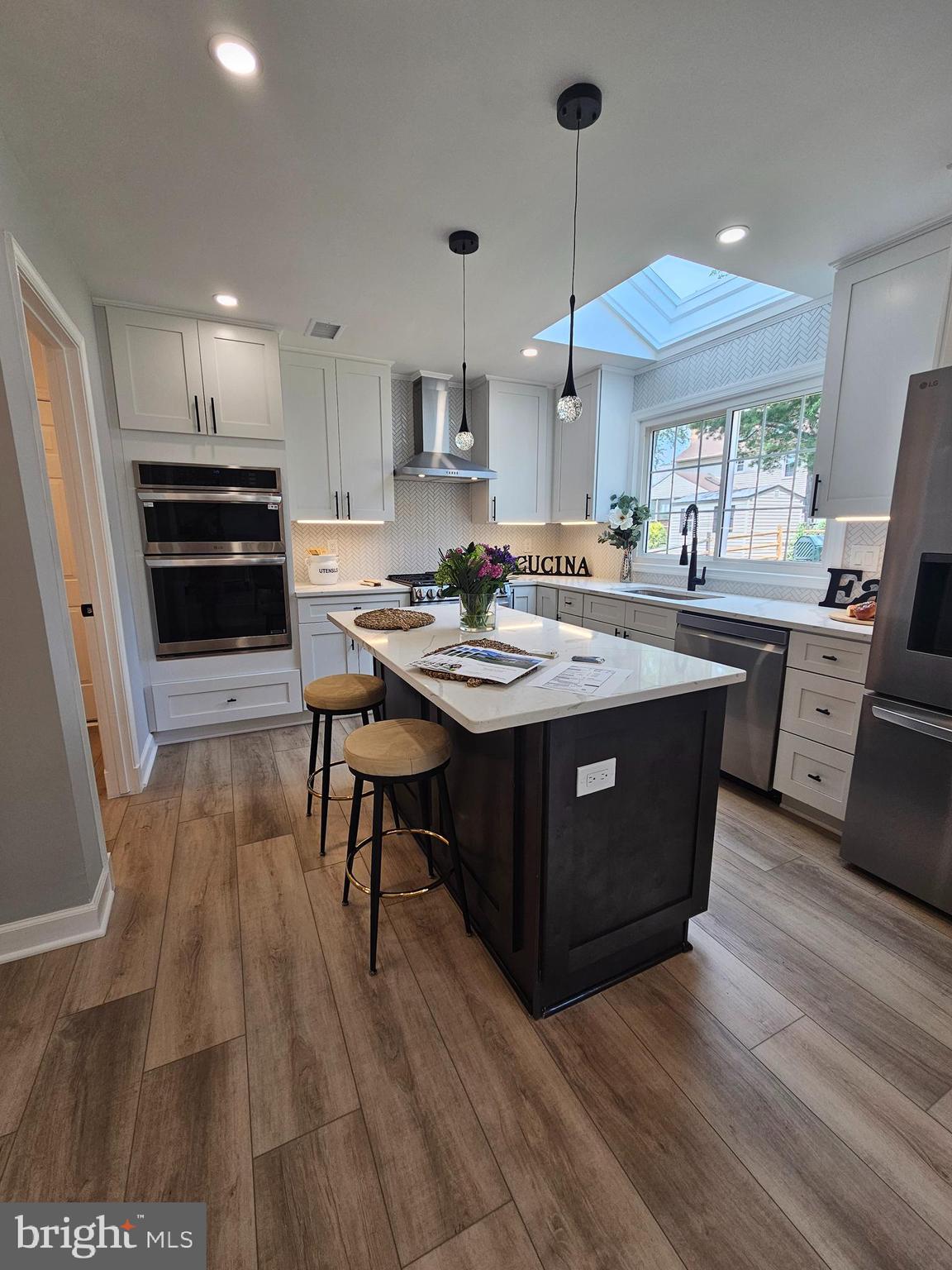 SULLY STATION - Residential