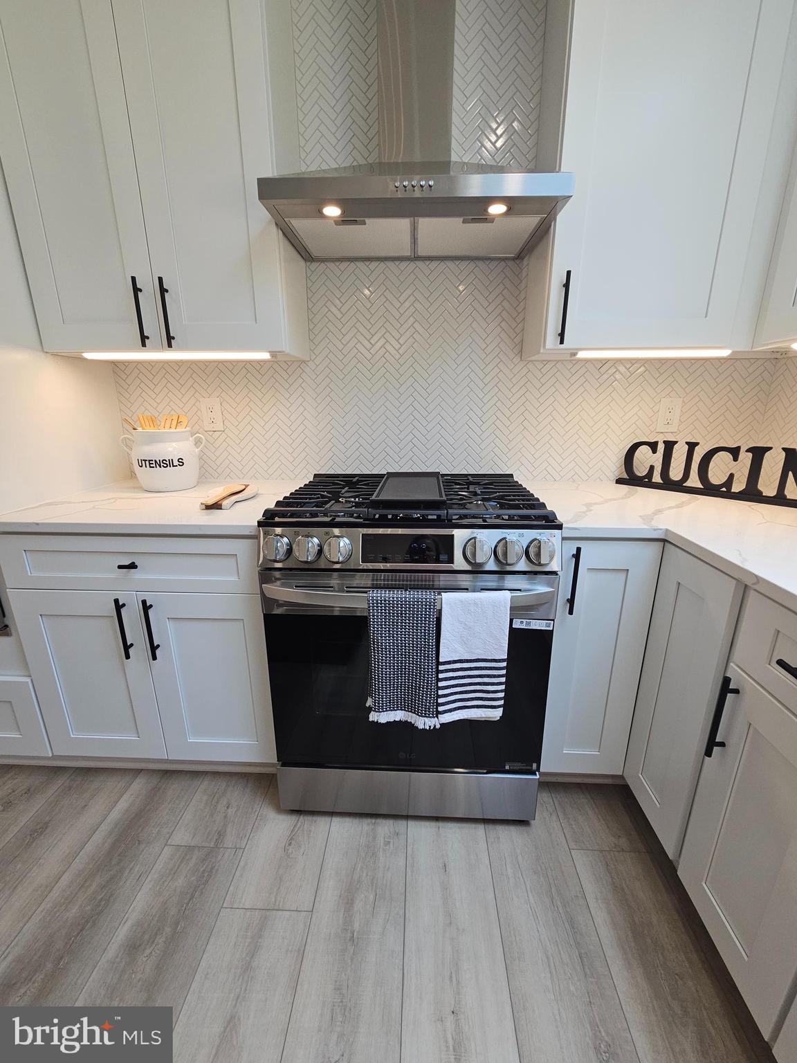 SULLY STATION - Residential