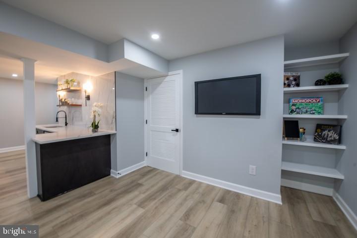 SULLY STATION - Residential