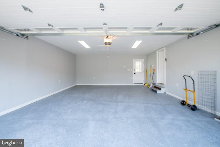 SULLY STATION - Residential