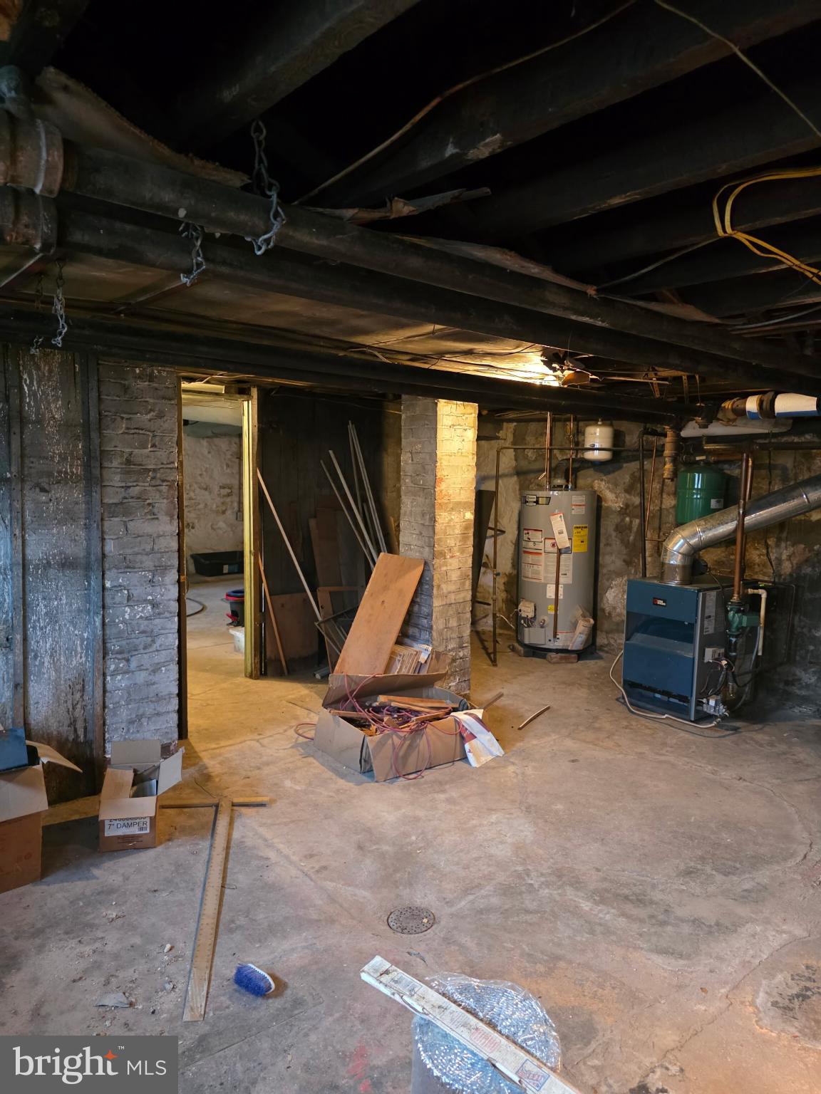 WEST SIDE - Residential