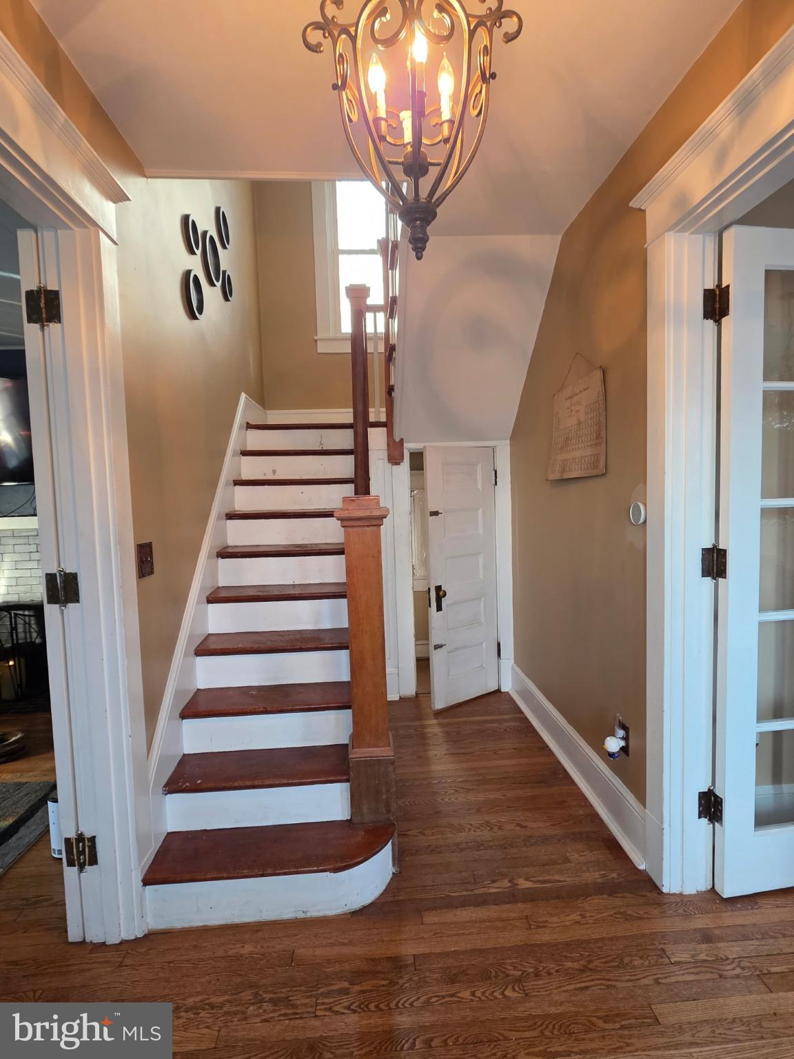 WEST SIDE - Residential