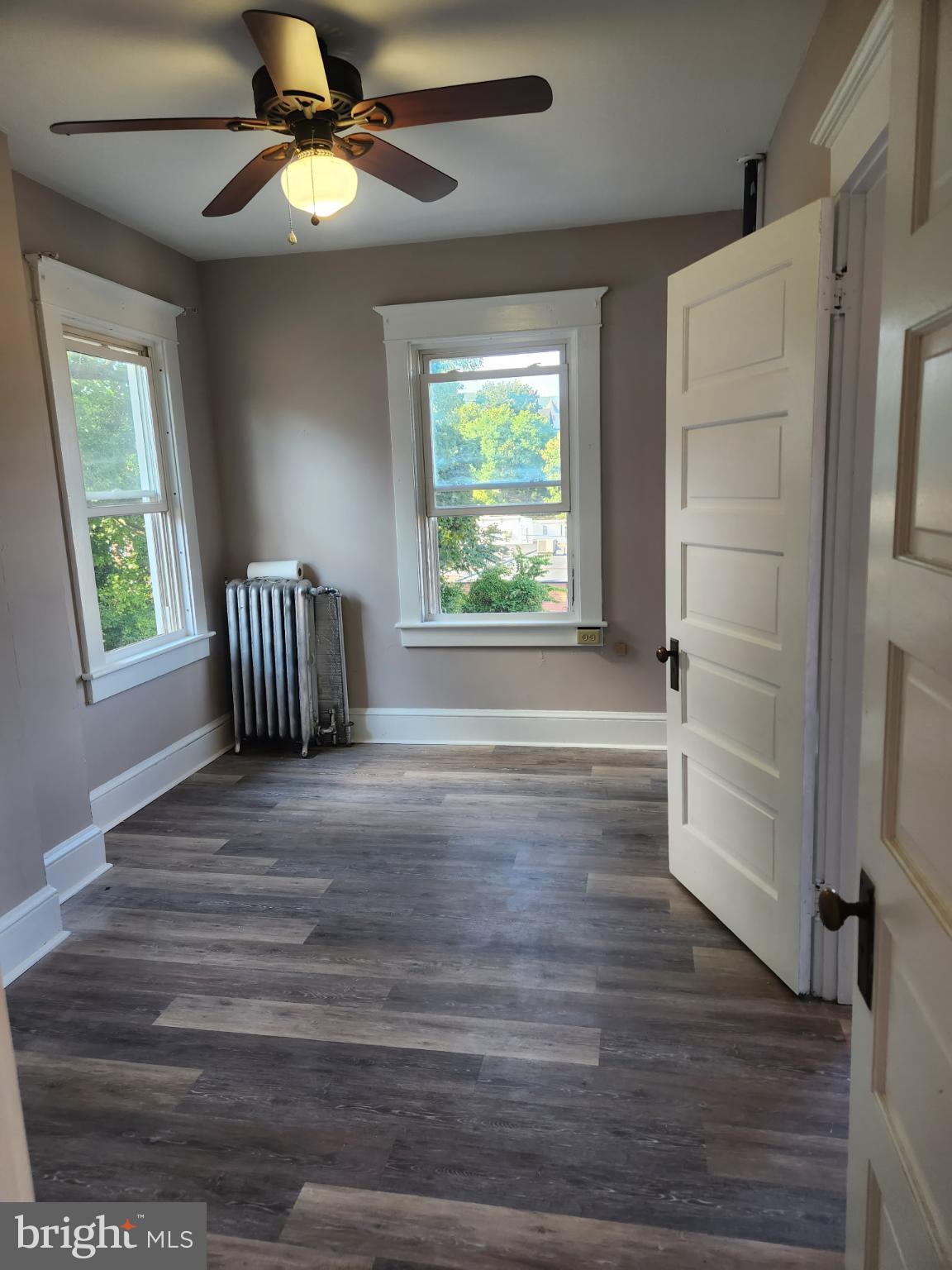 WEST SIDE - Residential