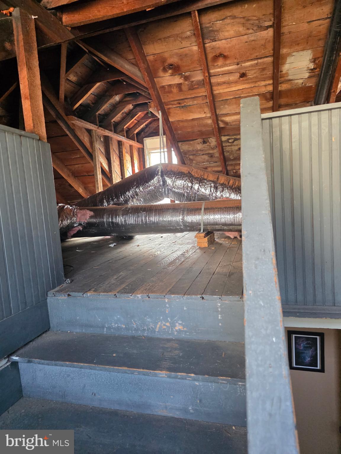 WEST SIDE - Residential