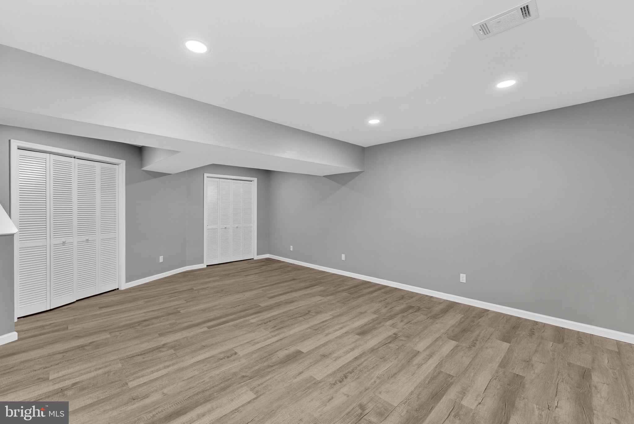 COOPER COMM/NORTH WALES - Residential