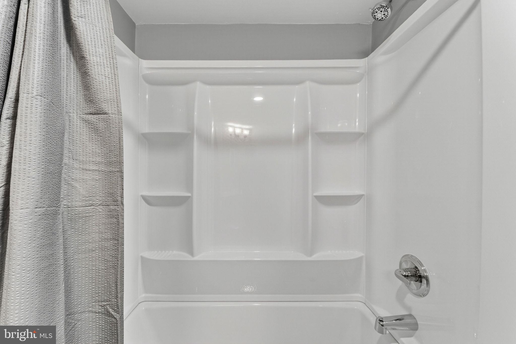 COOPER COMM/NORTH WALES - Residential