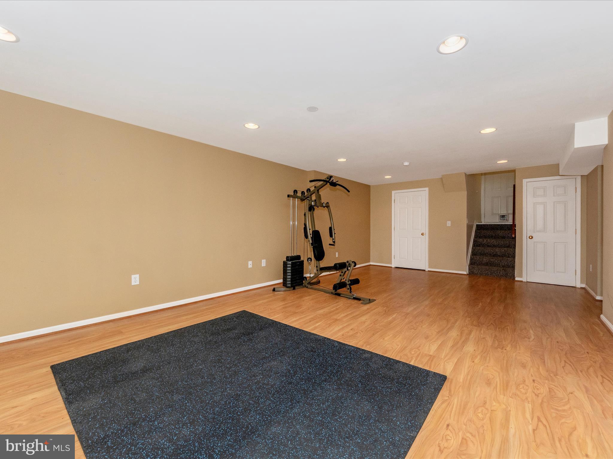 SEVERN LANDING - Residential