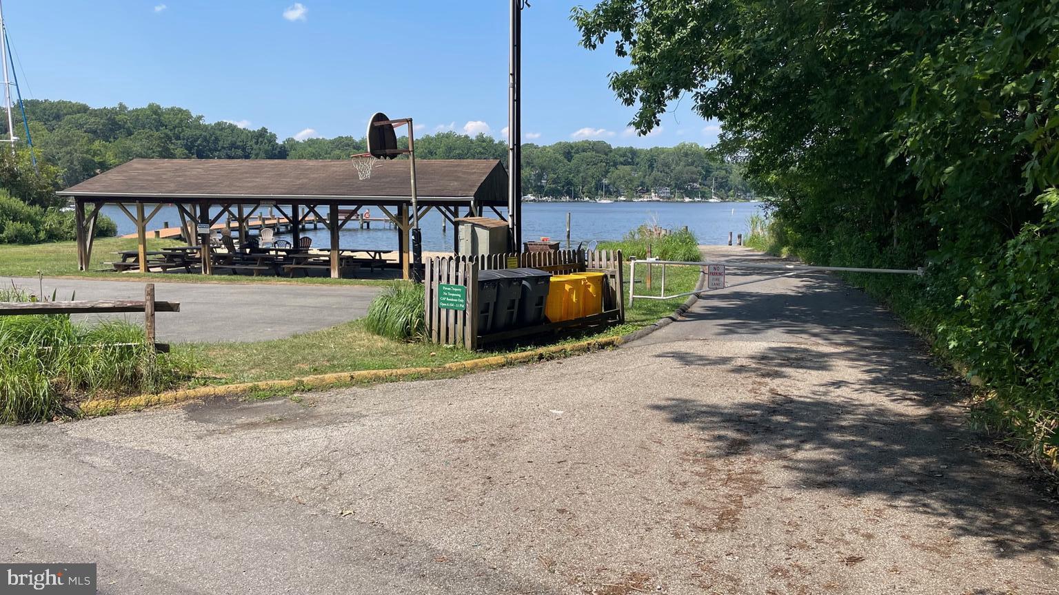 SEVERN LANDING - Residential