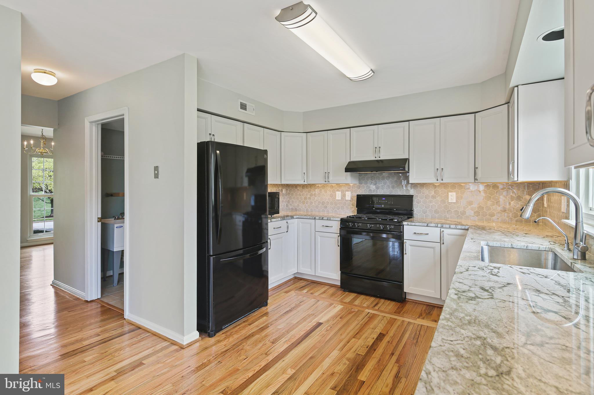 MONTGOMERY MEADOWS - Residential