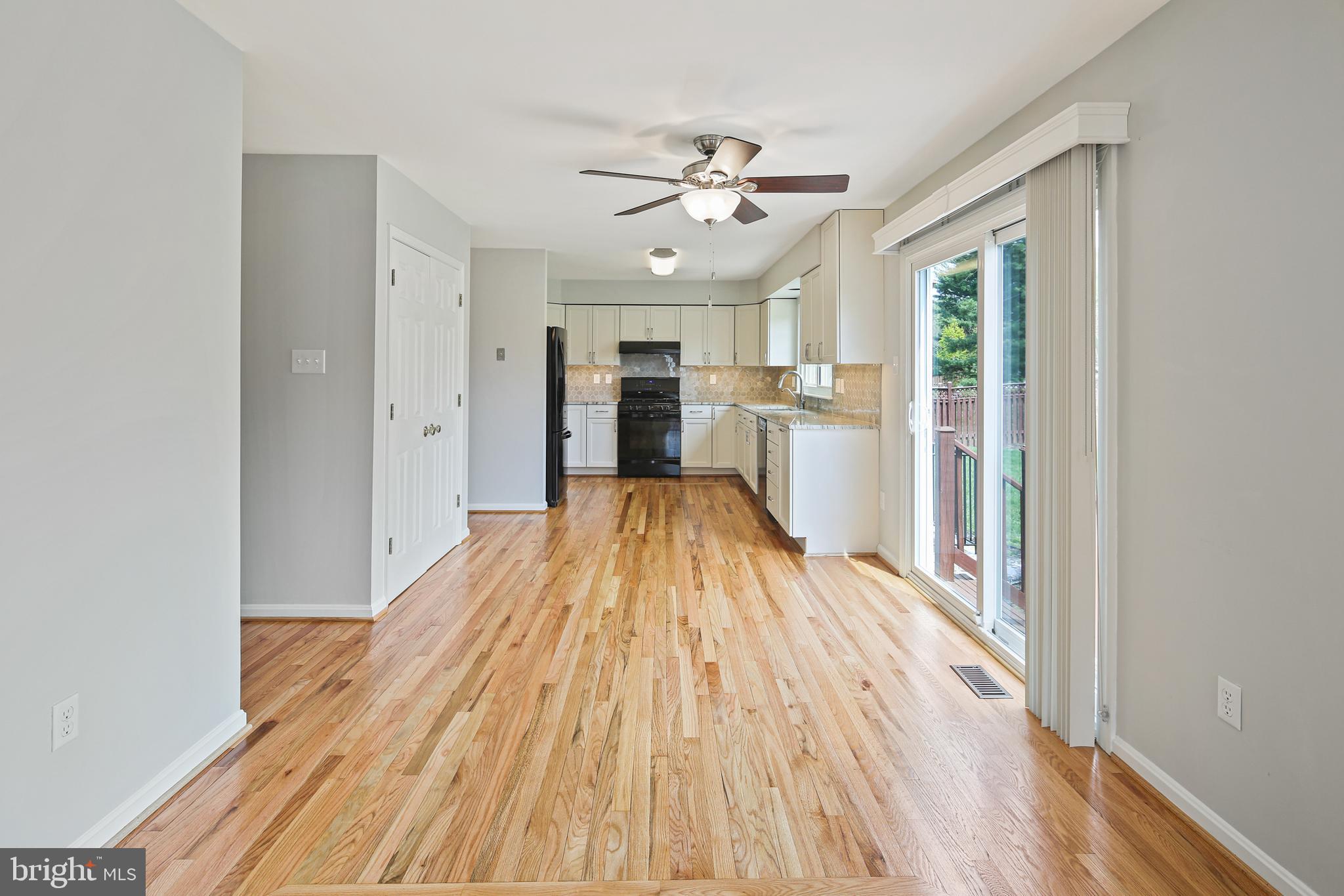 MONTGOMERY MEADOWS - Residential