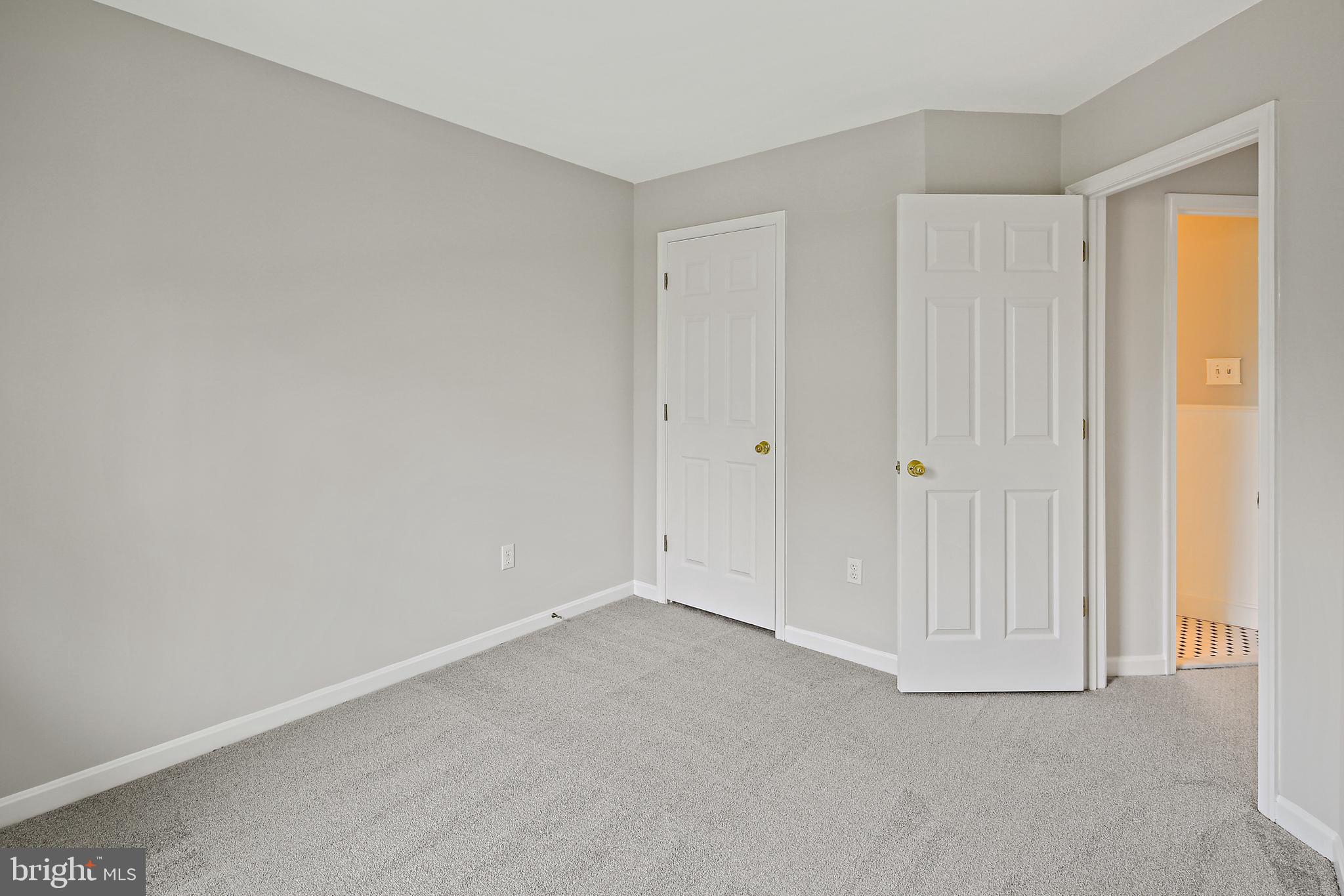 MONTGOMERY MEADOWS - Residential