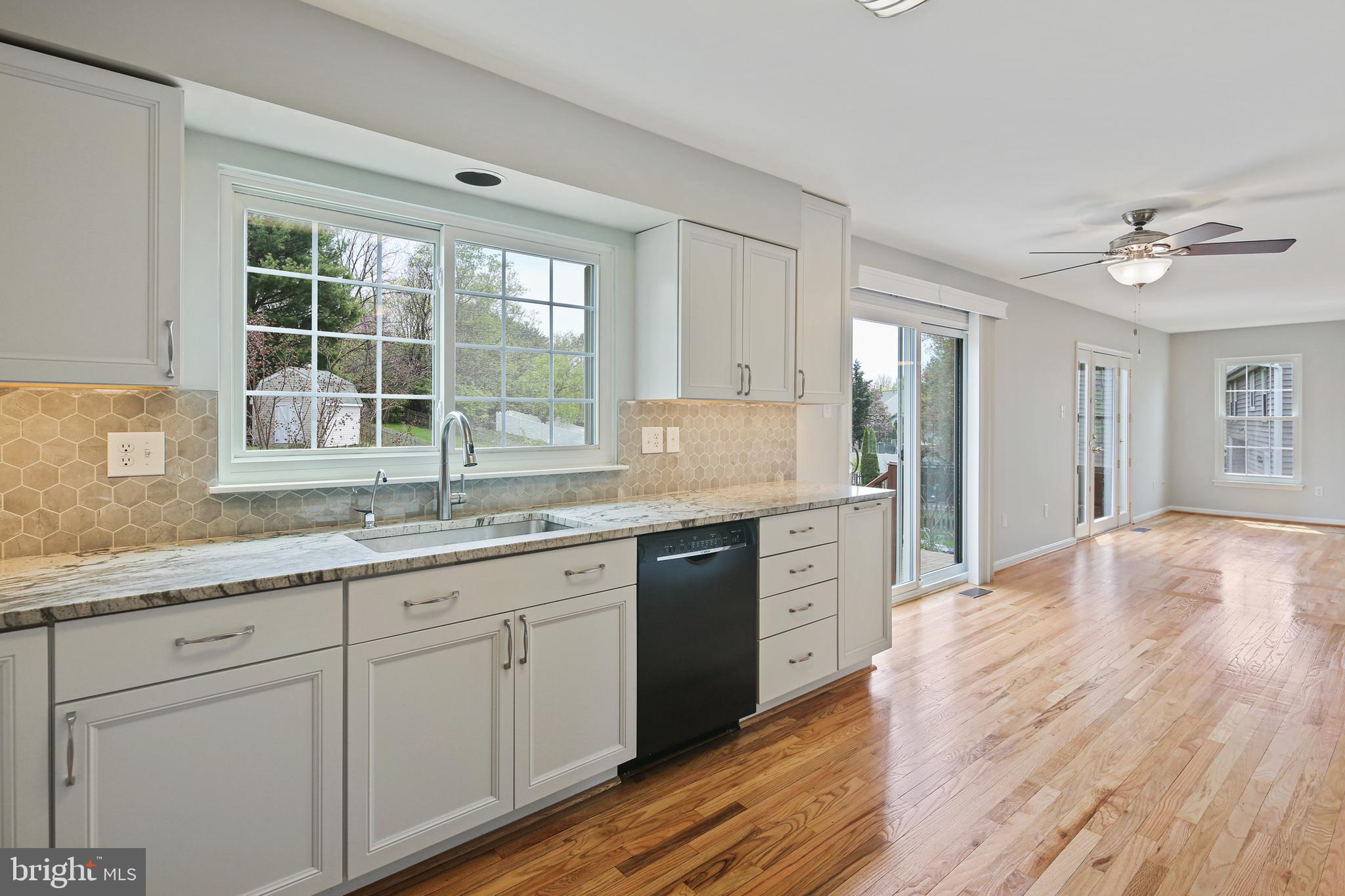 MONTGOMERY MEADOWS - Residential