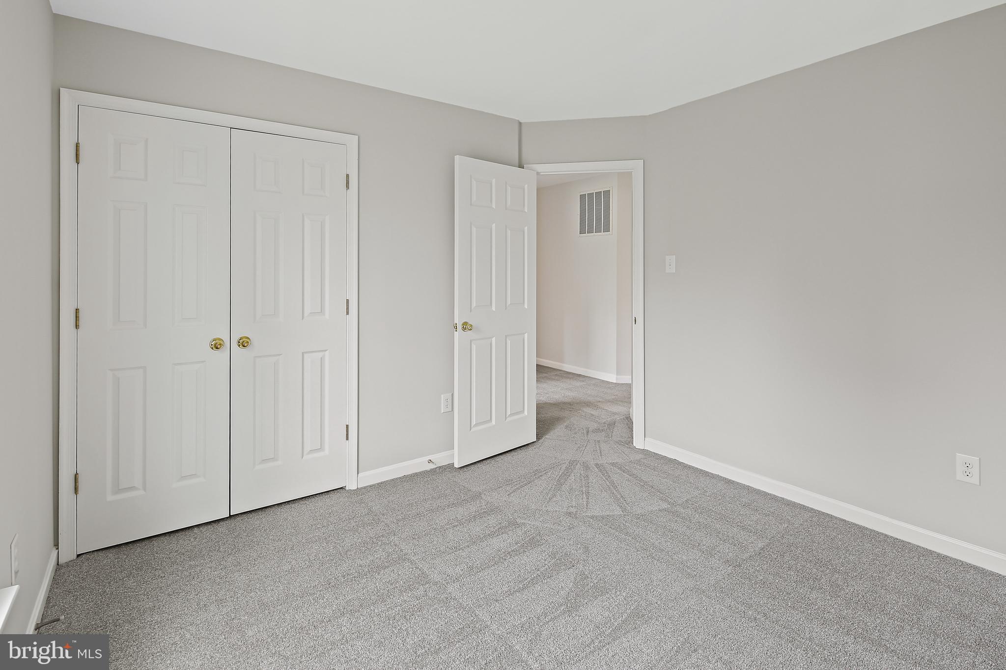 MONTGOMERY MEADOWS - Residential