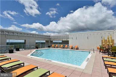 CONTINENTAL - Residential Lease