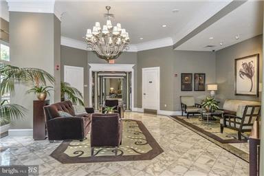 CONTINENTAL - Residential Lease