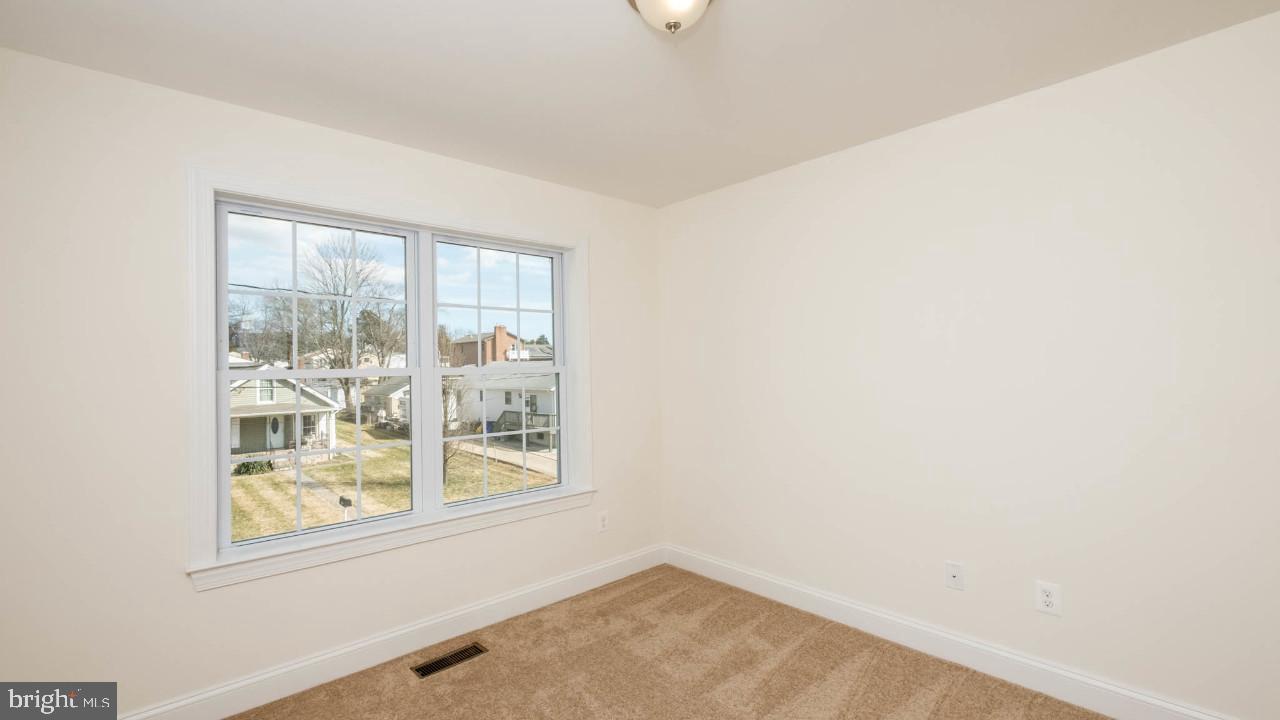 HARWOOD PARK - Residential