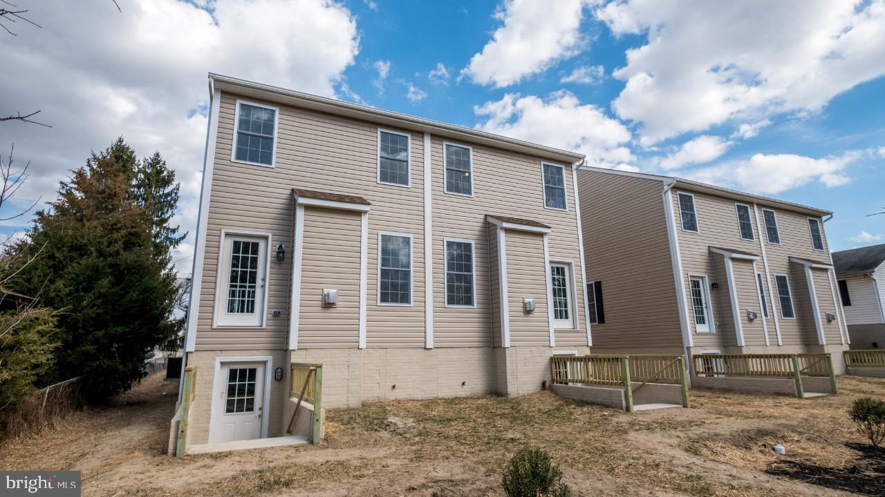 HARWOOD PARK - Residential