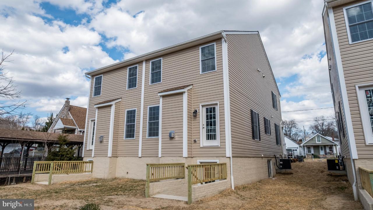 HARWOOD PARK - Residential