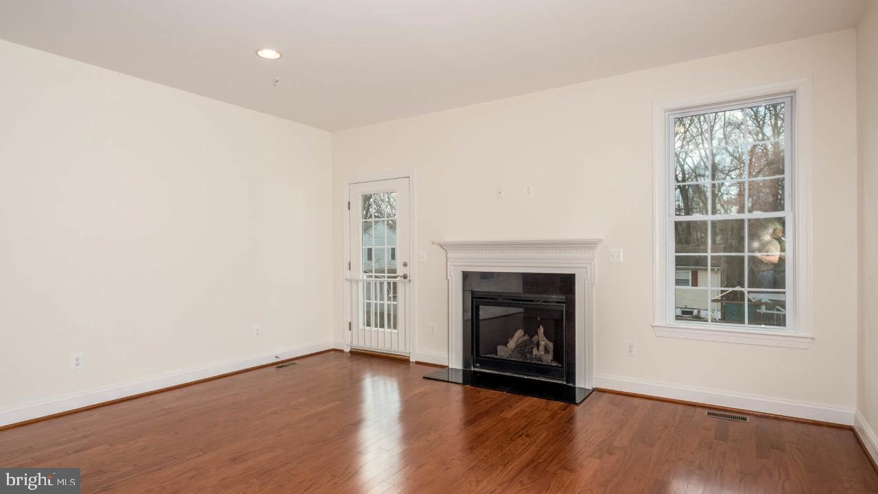 HARWOOD PARK - Residential