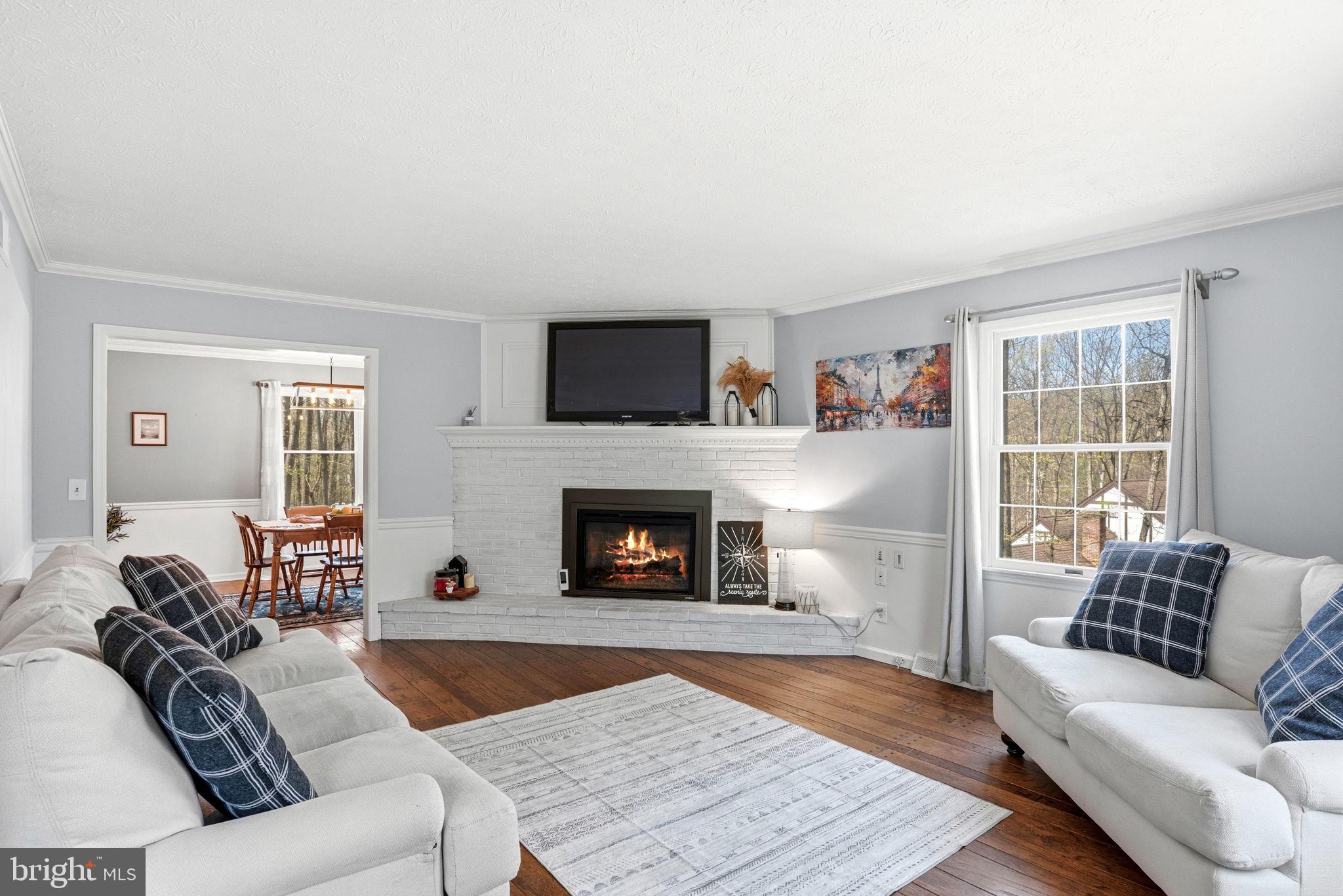 WHITE ROCK ACRES - Residential